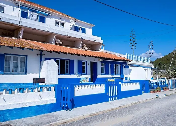 House In Lizandro By Ericeira Feriehus